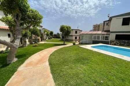 Forcat Apartamento Bajo Con Jardin Y Piscina 休达德亚 外观 照片